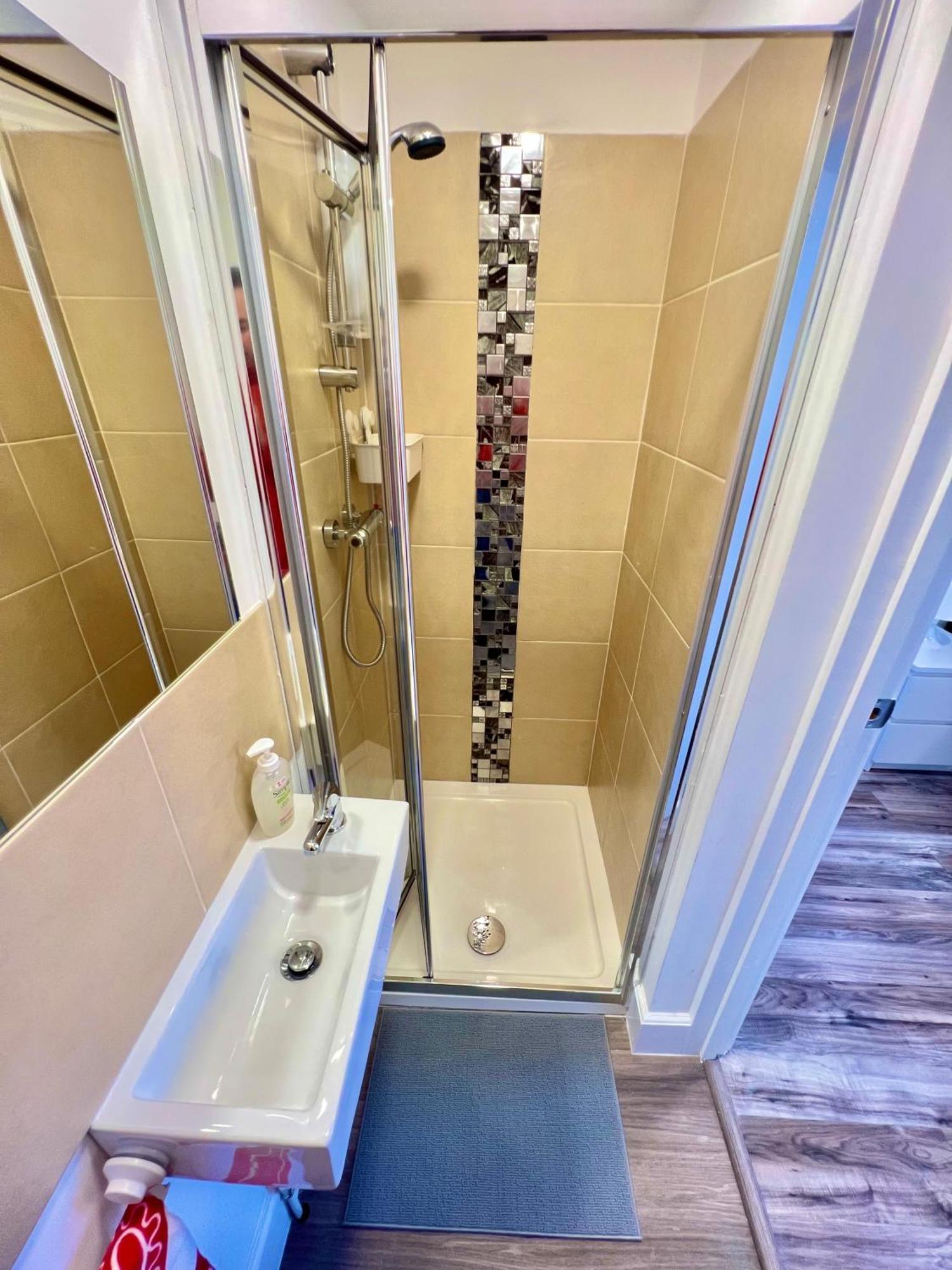 Lux En-Suite Coop Arena Mancity Stadium Piccadilly Manchester Exterior foto