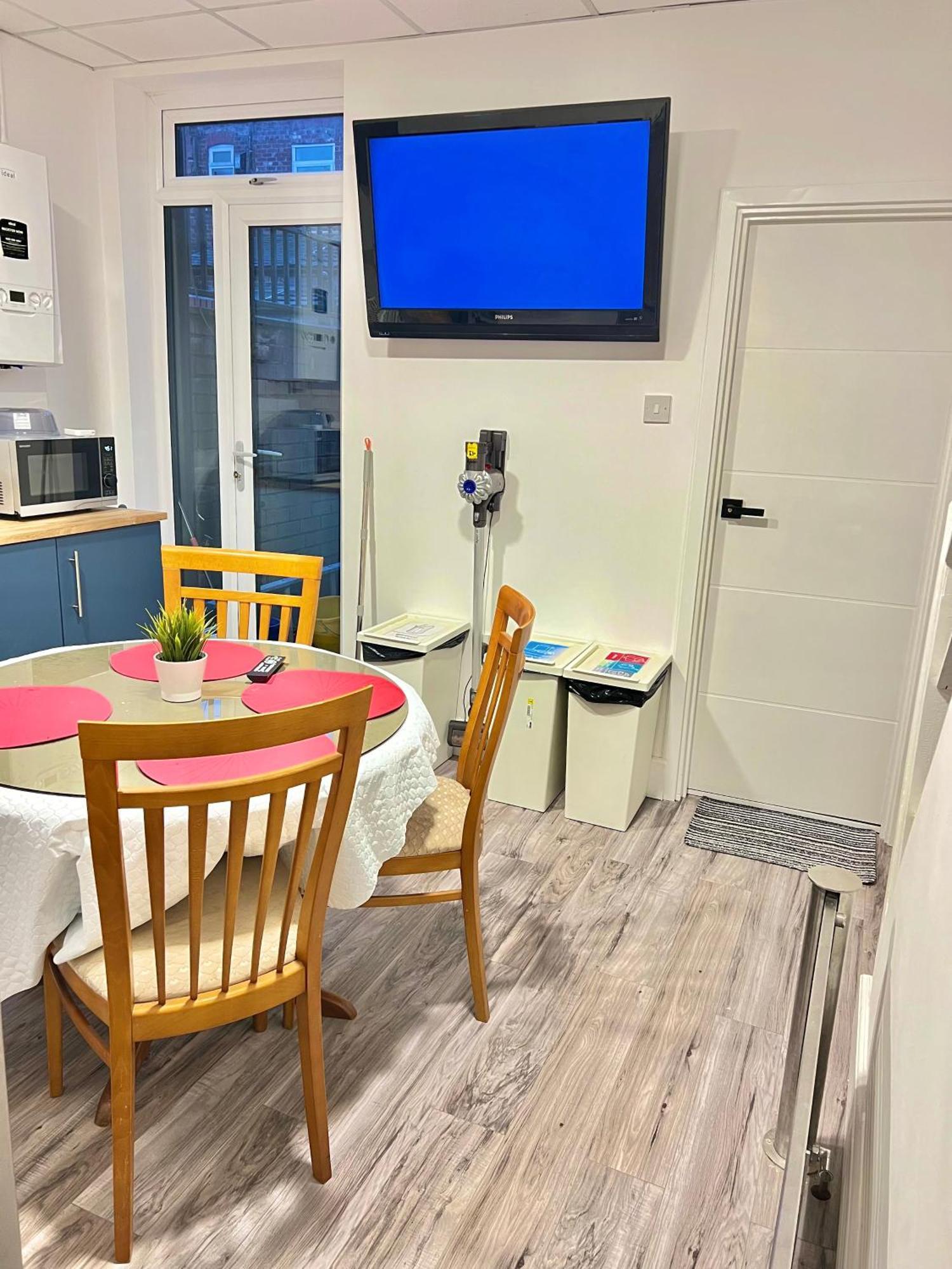 Lux En-Suite Coop Arena Mancity Stadium Piccadilly Manchester Exterior foto
